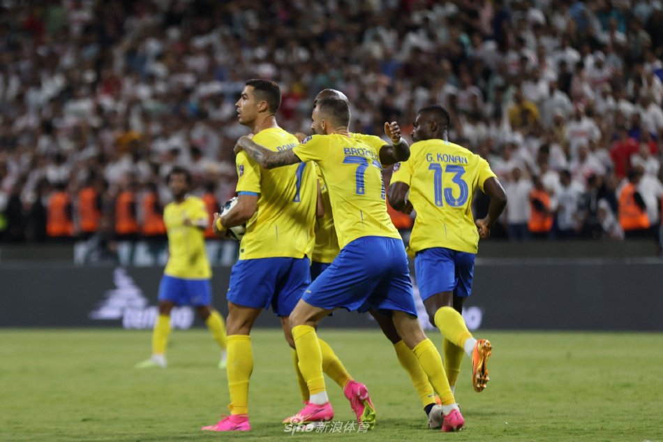 加盟并附带 加盟并附带