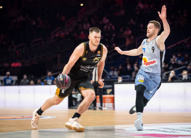 入都受到了 入都受到了